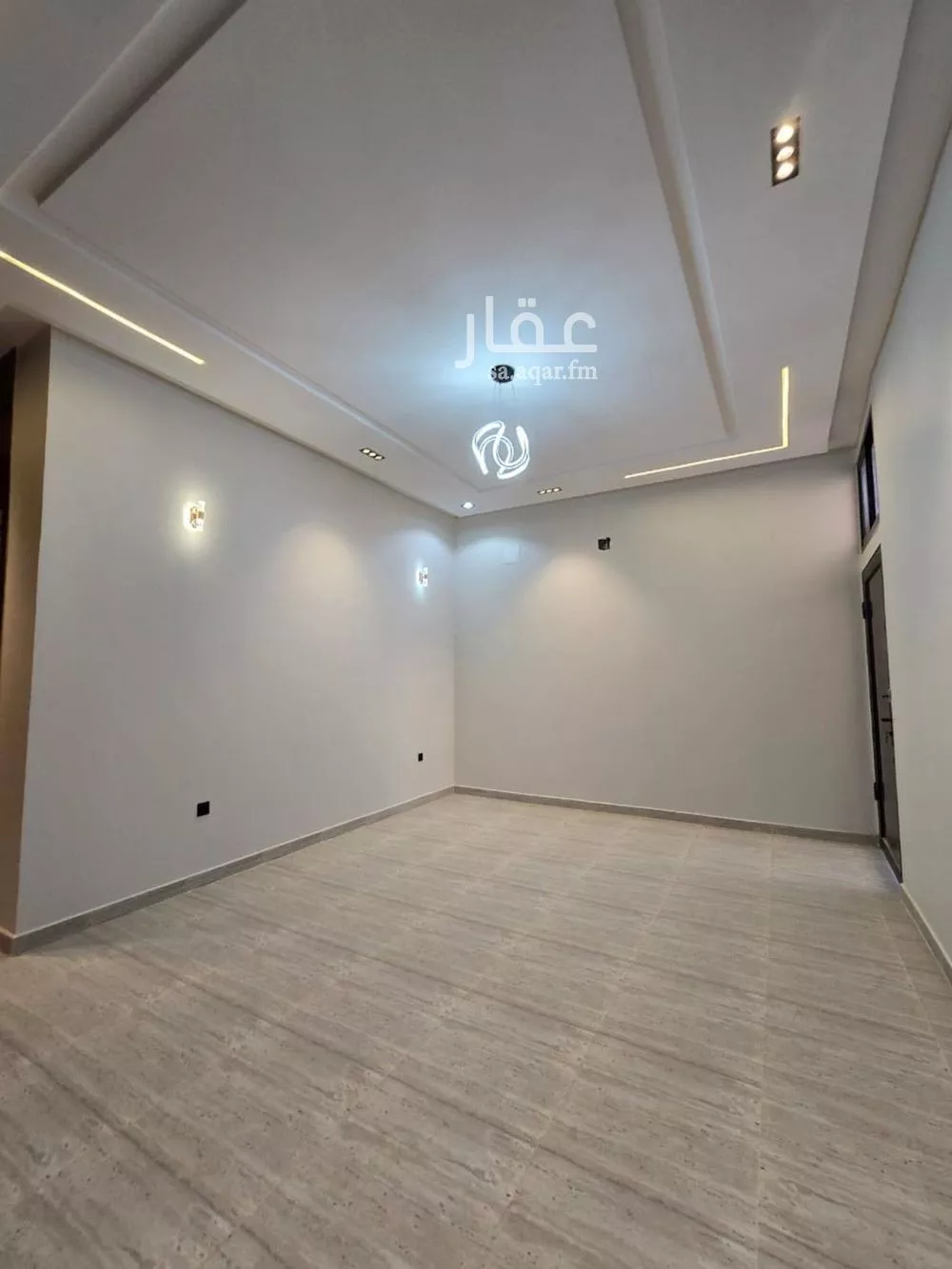 4 bedroom floor in Tuwaiq 3