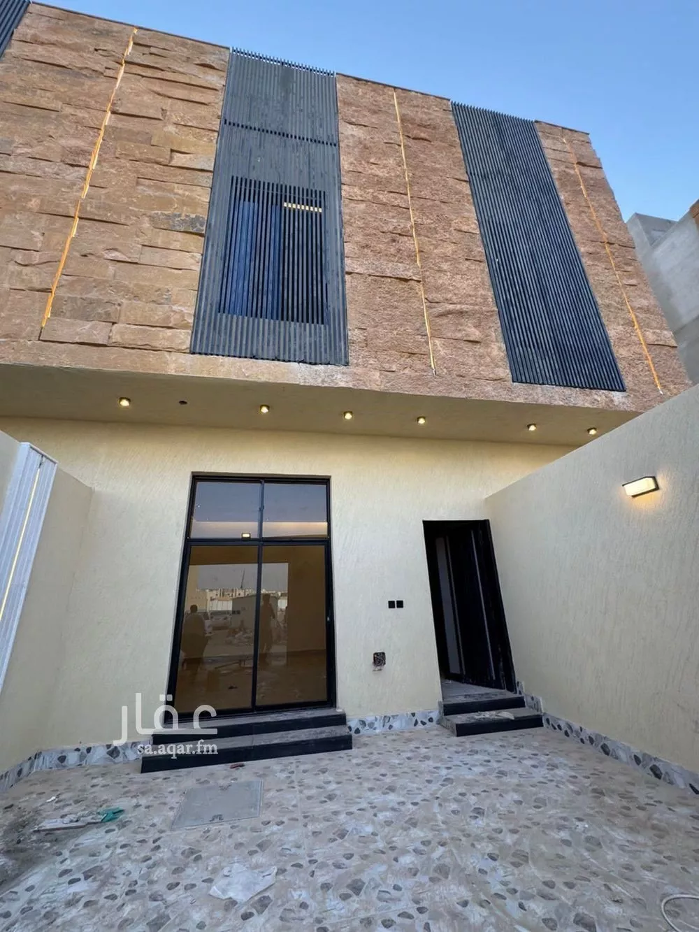 فيلا 5 غرف في طويق 2