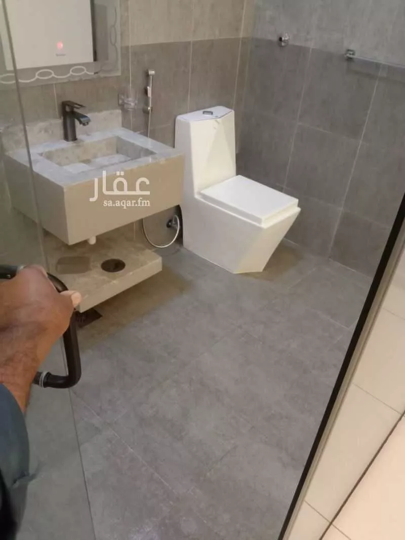 شقة 6 غرف في مريخ 5