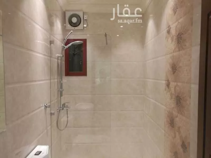 شقة 6 غرف في النزهة 5