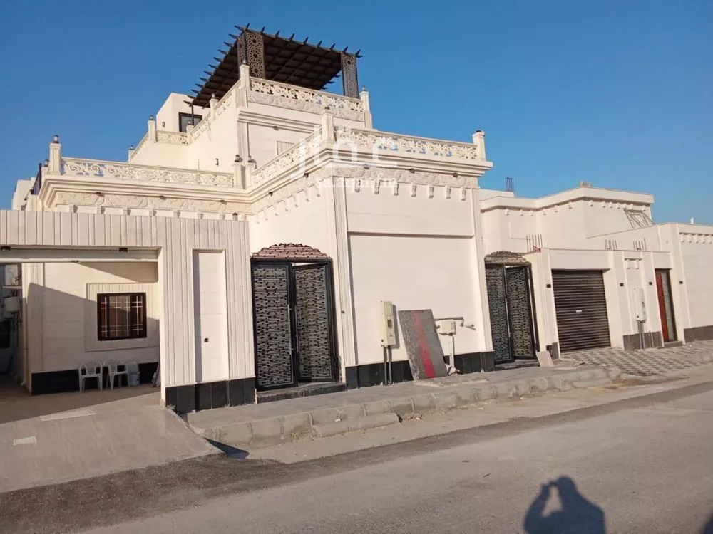 دور 5 غرف في الصواري