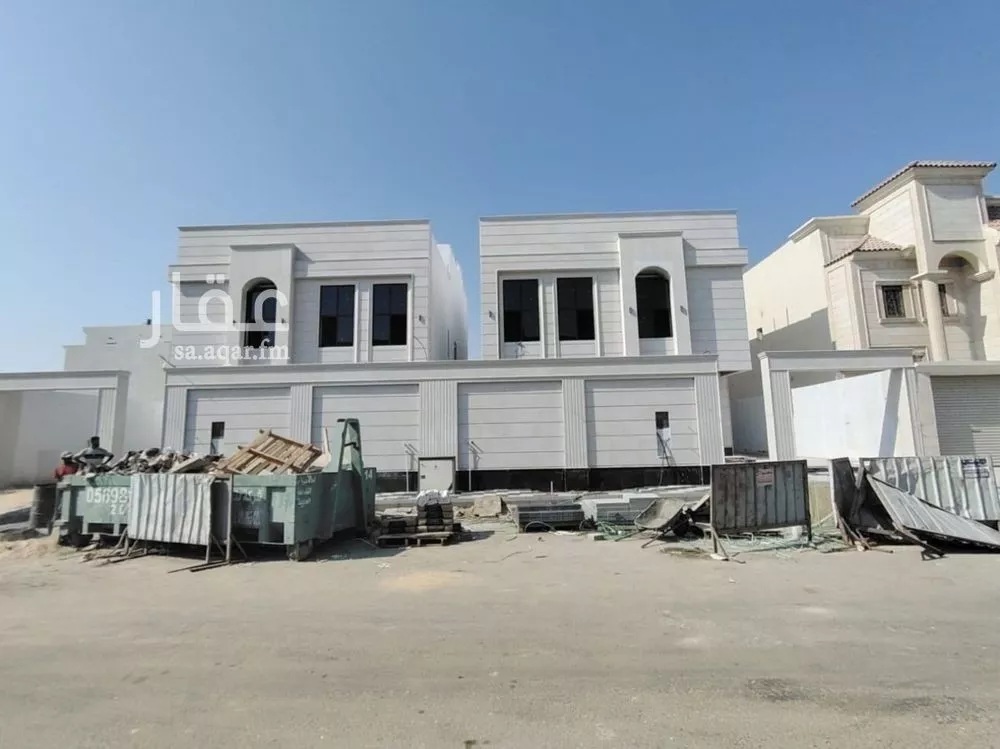 6 bedroom villa in As Sawari