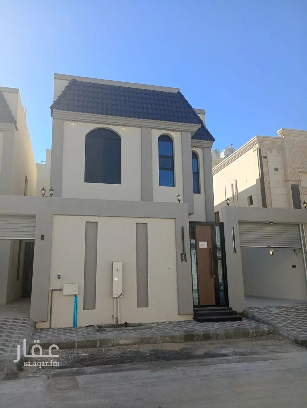 فيلا 5 غرف في الامواج