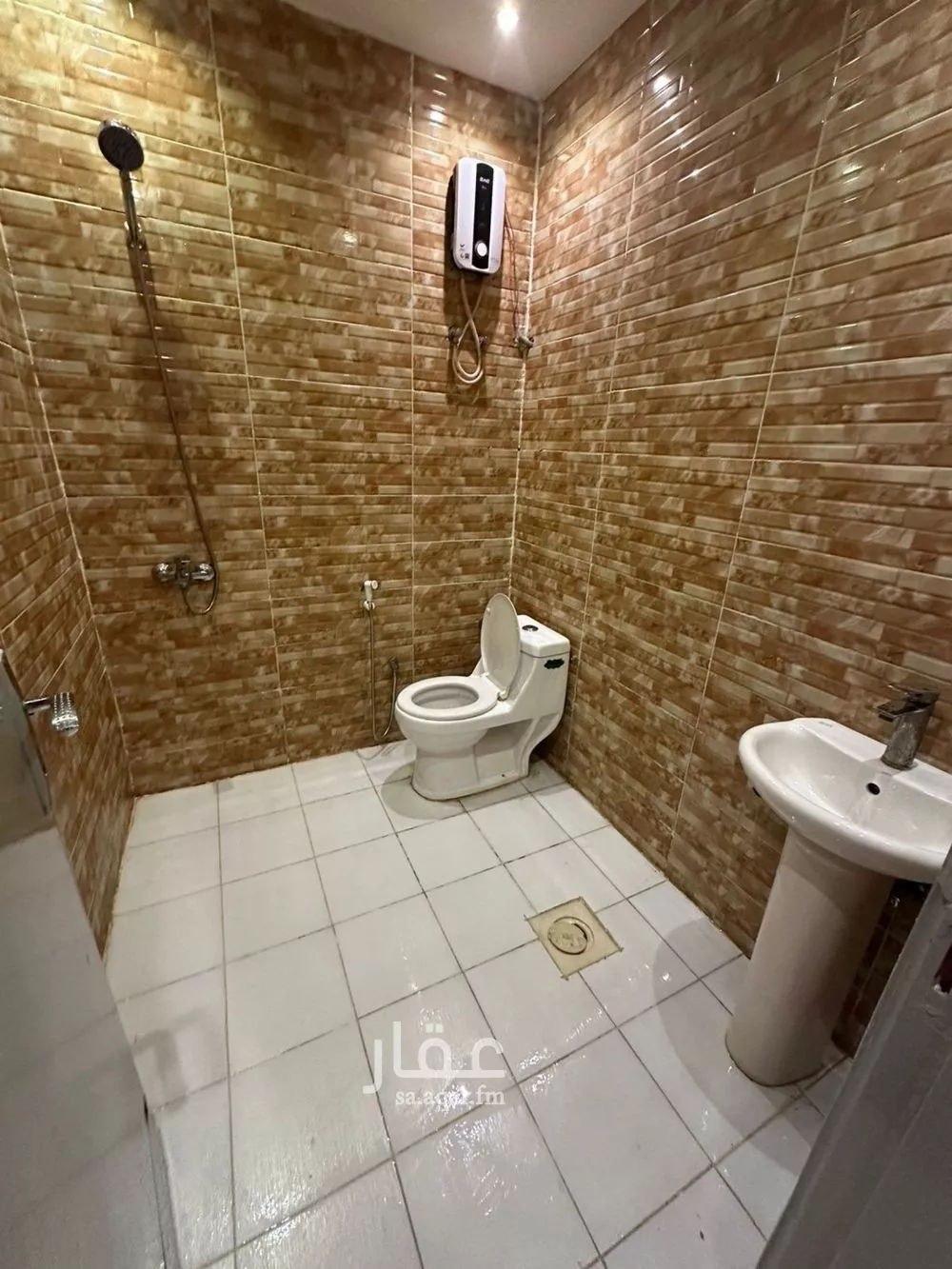 دور 1 غرف في الضباط 1