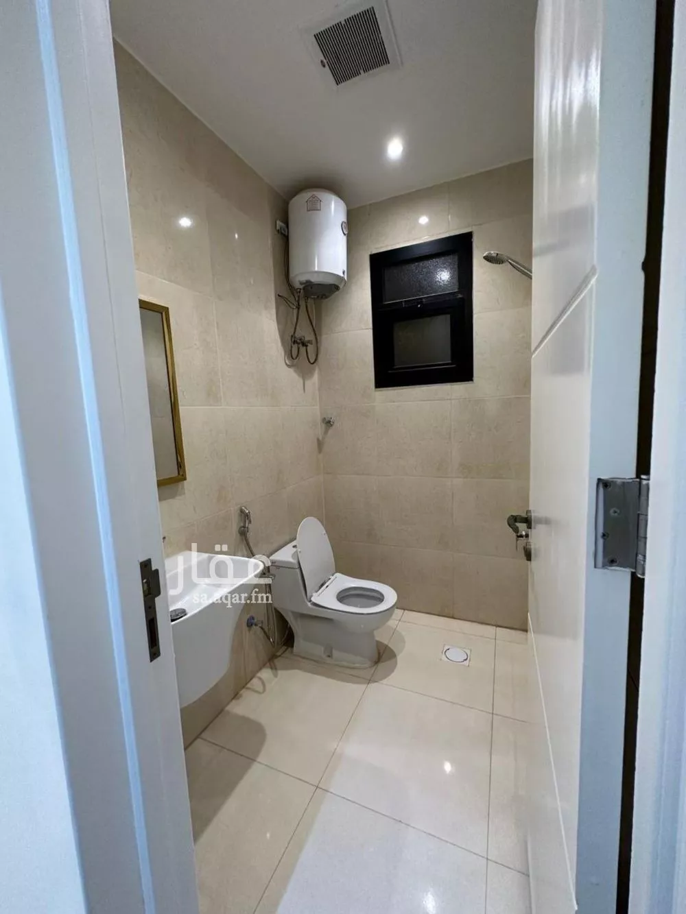 4 bedroom apartment in King Faisal, Riyadh 6