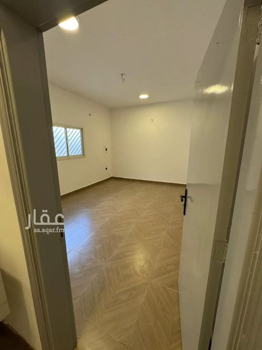 3 bedroom floor in Al Malaz 5