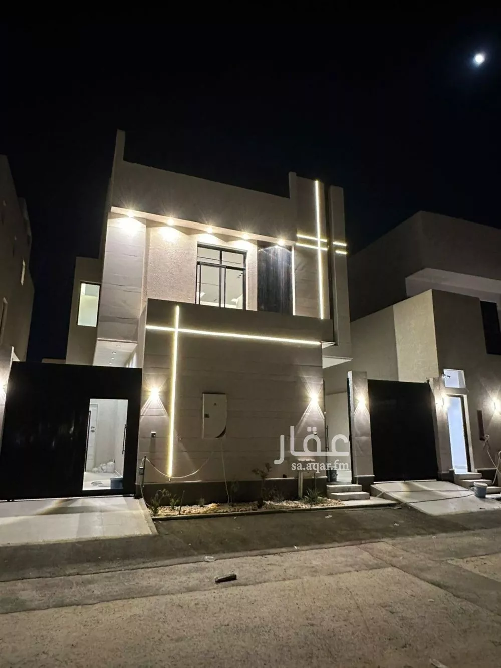 فيلا 4 غرف في الرمال 1