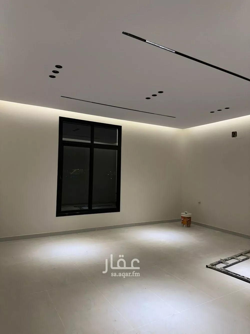 فيلا 4 غرف في الرمال 5