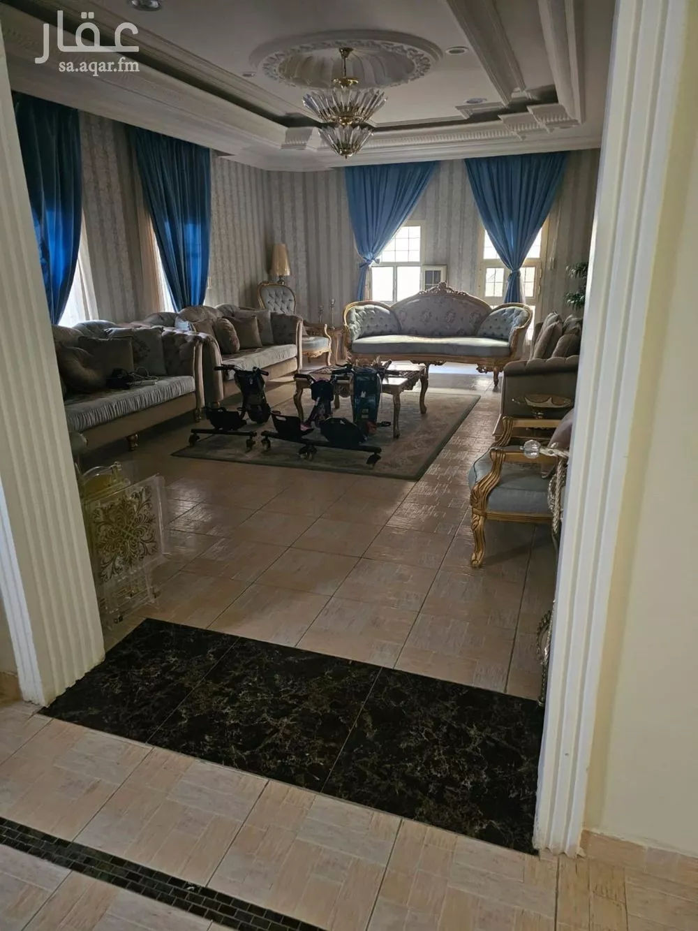 فيلا 6 غرف في الخليج 3