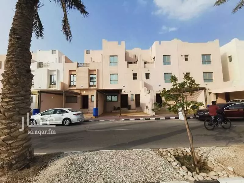 4 bedroom villa in Al Murjan, Eastern Province 5