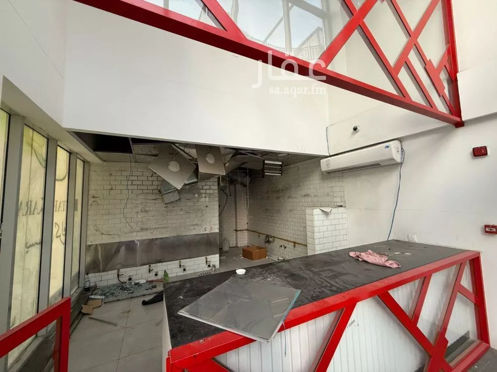 محل 49 م² في الحزام الاخضر 3