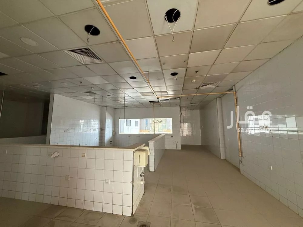 shop in Al Hizam Al Akhdar, Eastern Province 11