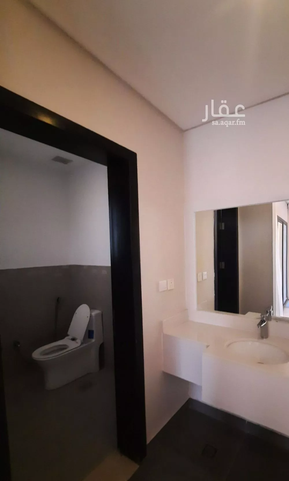3 bedroom apartment in Qurtubah, Eastern Province 11
