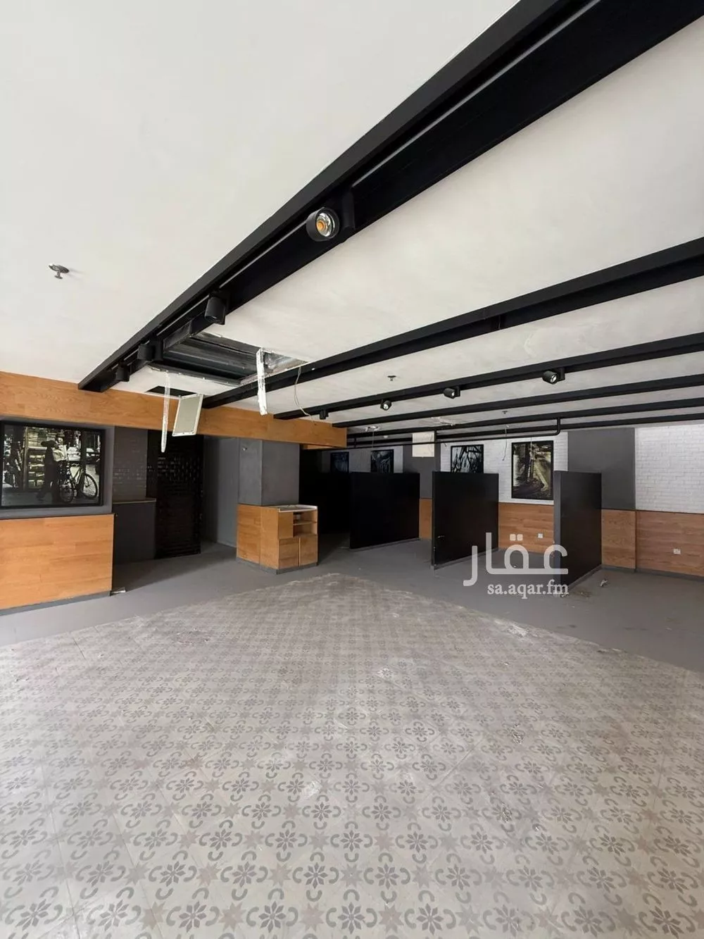 محل 535 م² في الحزام الاخضر 4