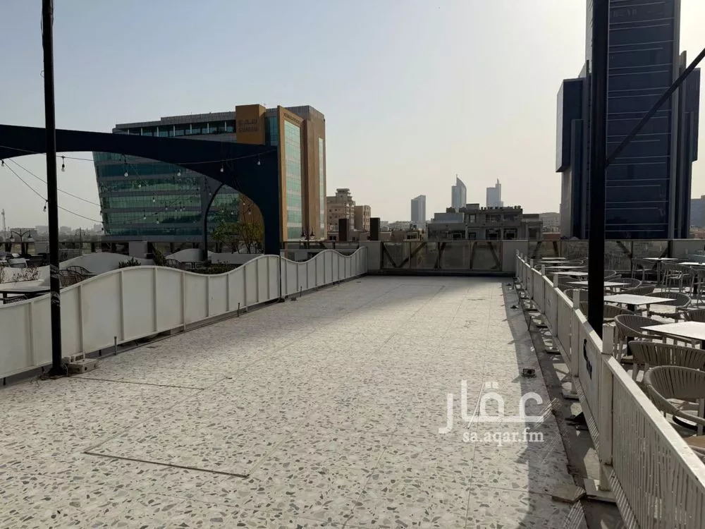 shop in Al Corniche, Eastern Province 4