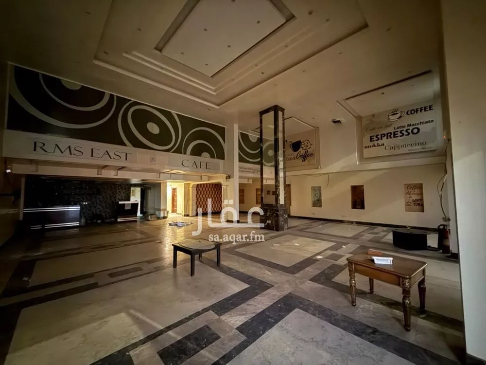 محل 825 م² في العقربية 5