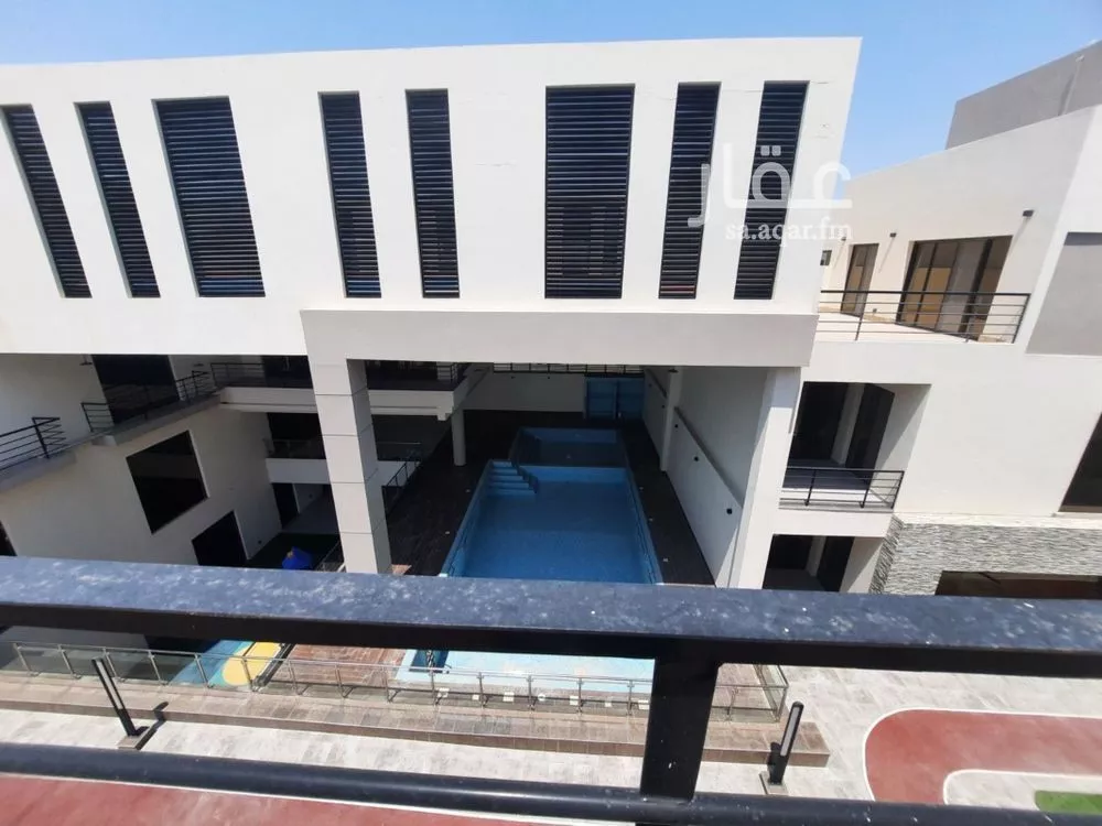 3 bedroom apartment in Qurtubah, Eastern Province 4
