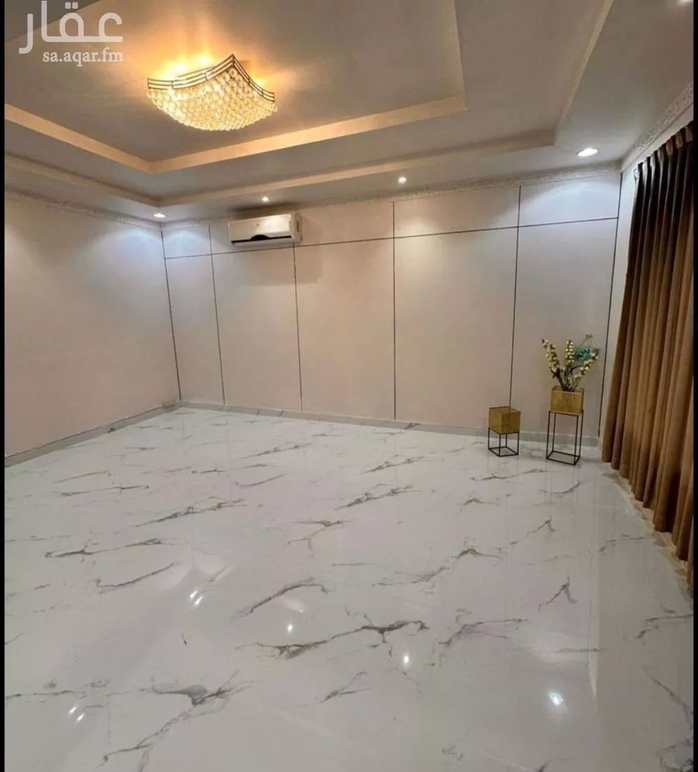 فيلا 5 غرف في الياسمين 2