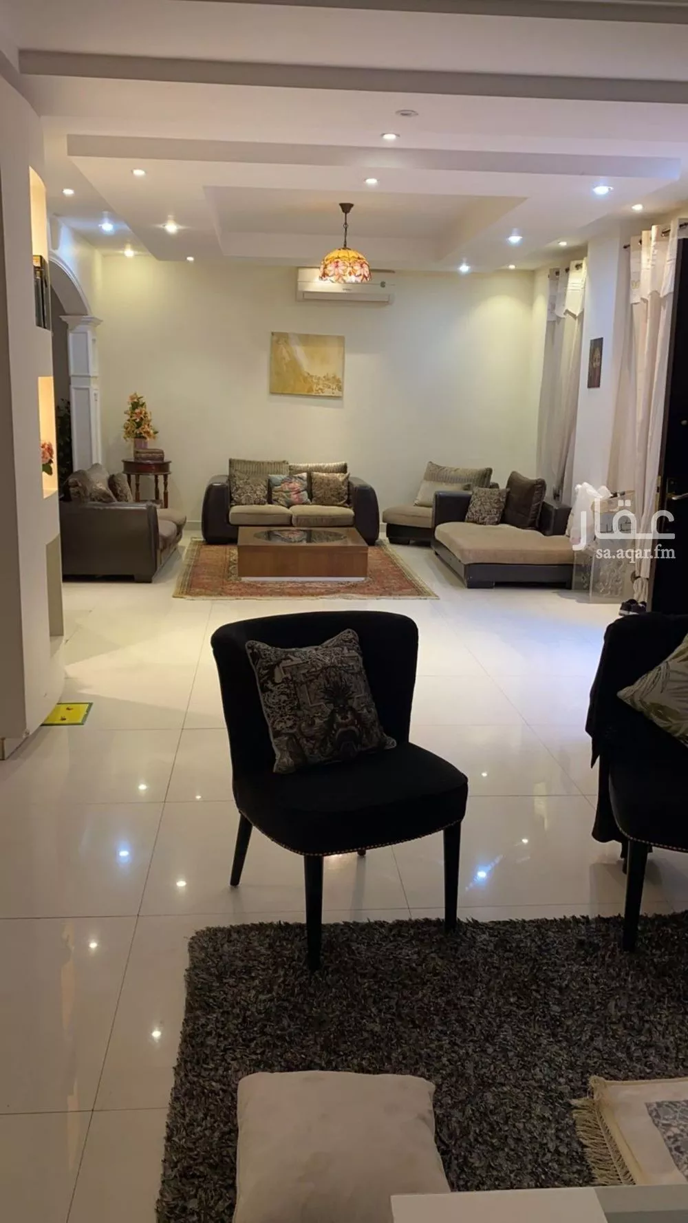 فيلا 5 غرف في الصحافة 2