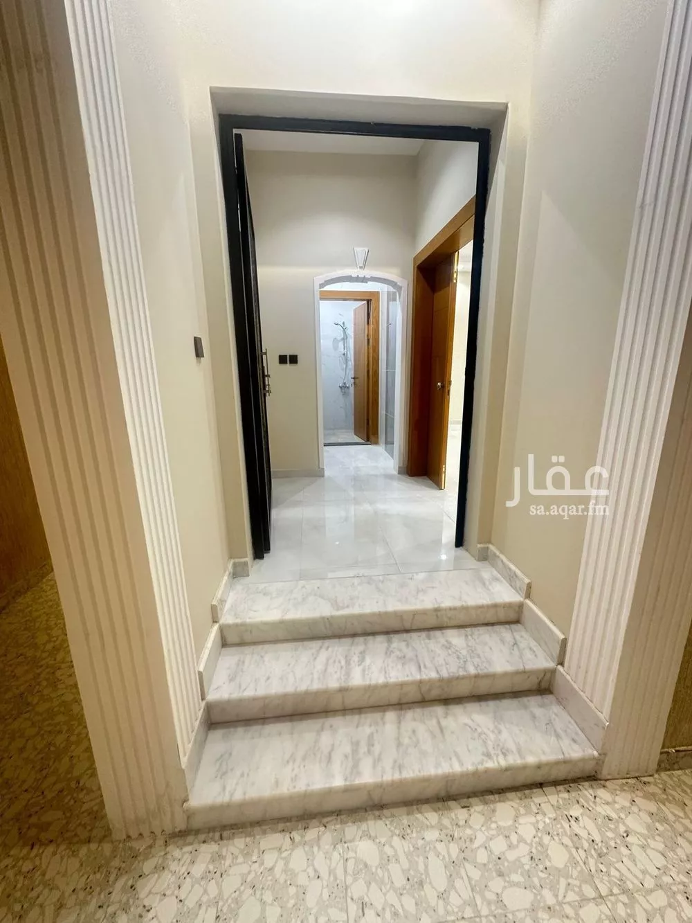 فيلا 5 غرف في الفروسية 2