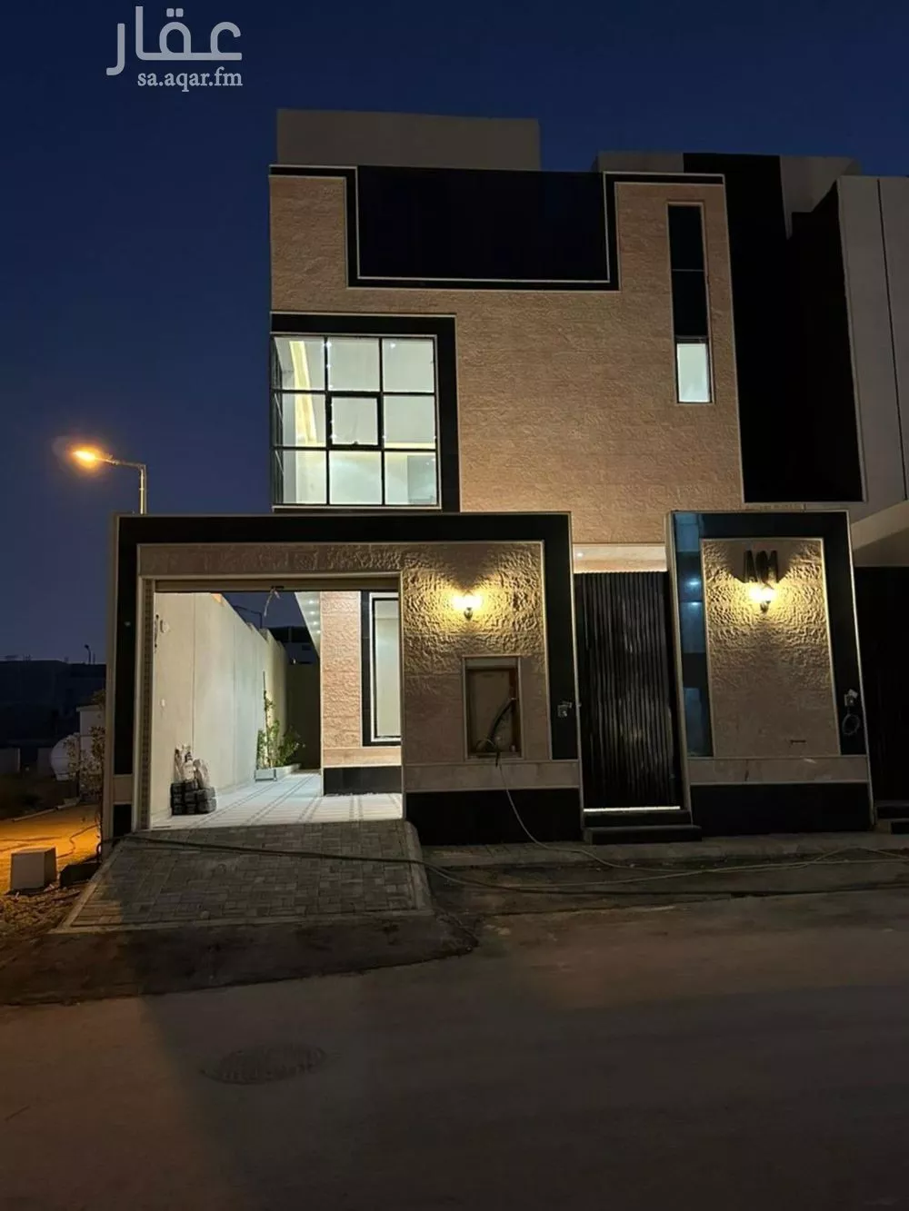 فيلا 6 غرف في الشرق 2