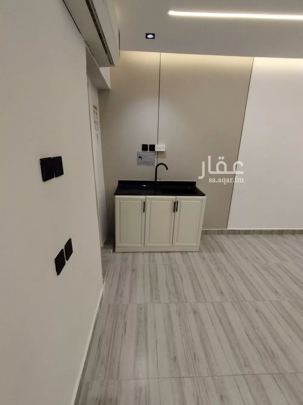 1 bedroom apartment in Al Malqa 3