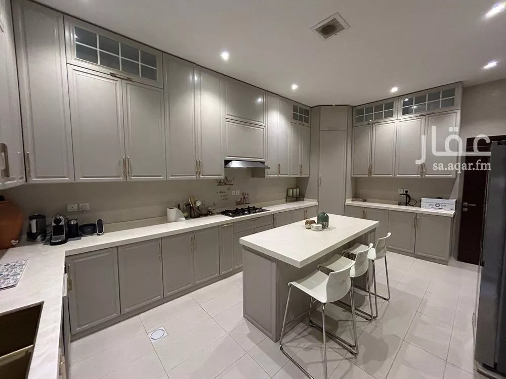 6 bedroom villa in Al Yasmin 4
