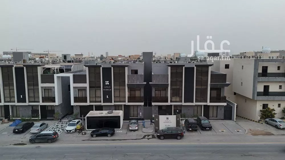 3 bedroom apartment in Al Aridh 1