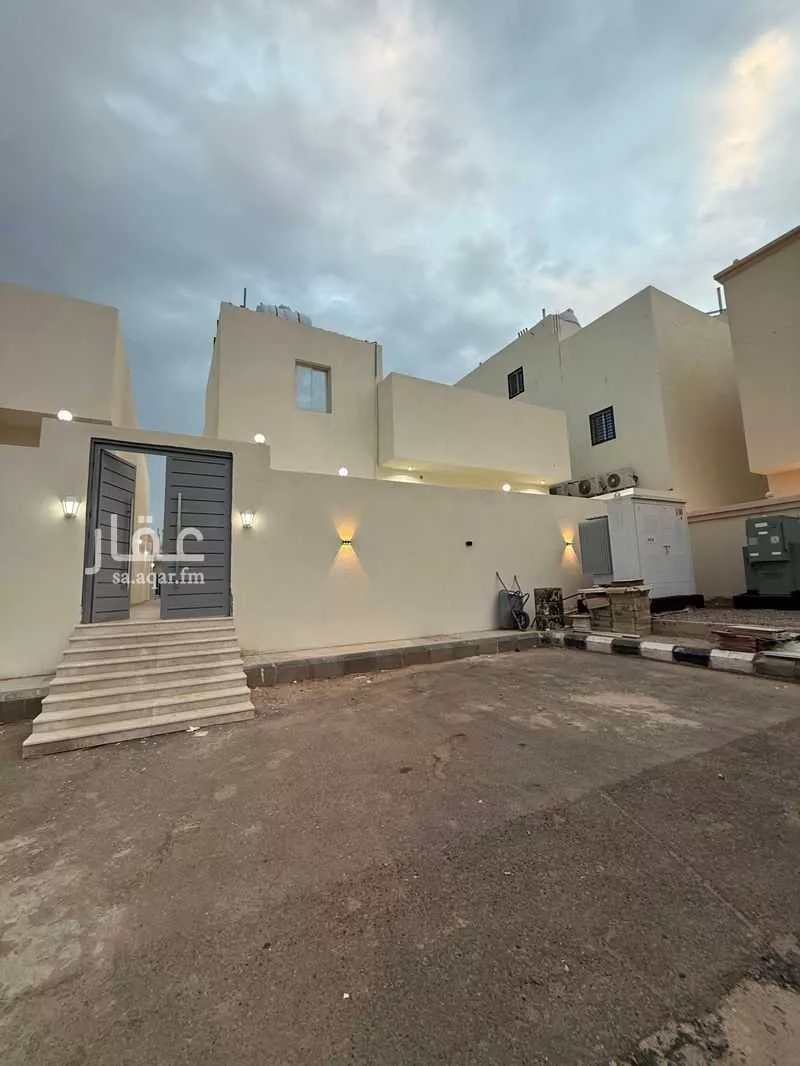 6 bedroom floor in Al Hadra 2
