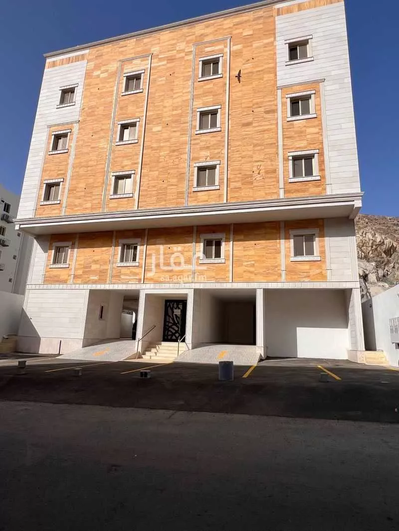 66 bedroom building in Batha Quraysh, Makkah 8