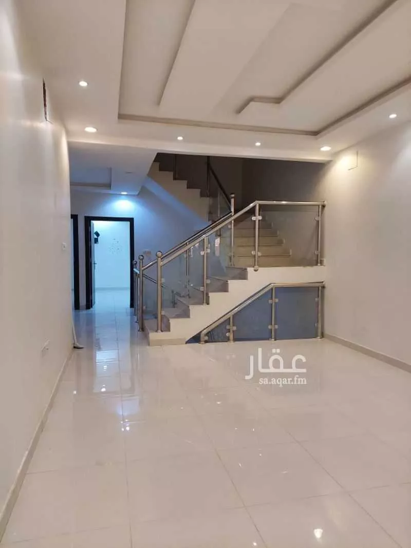 6 bedroom villa in Al Munsiyah 1