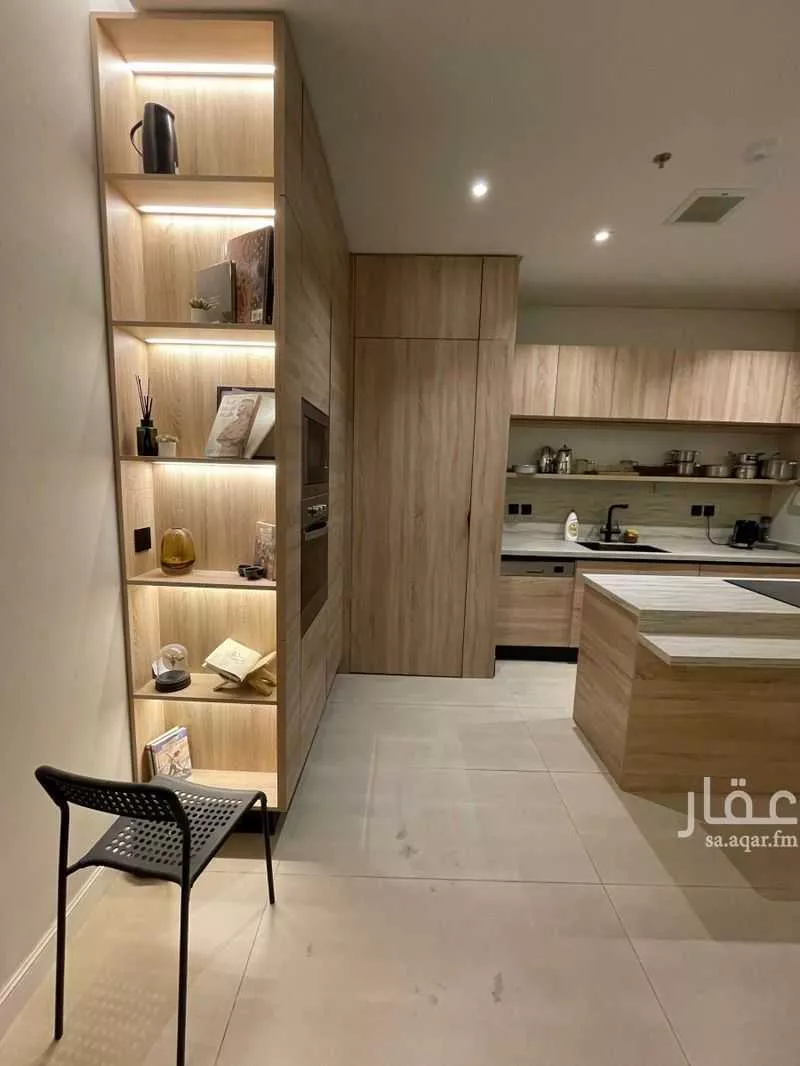 شقة 4 غرف في العارض 3