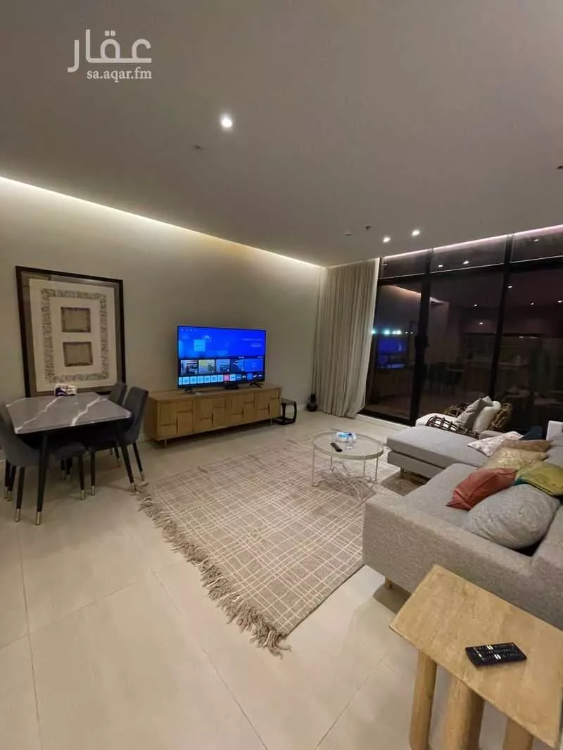 شقة 4 غرف في العارض 1