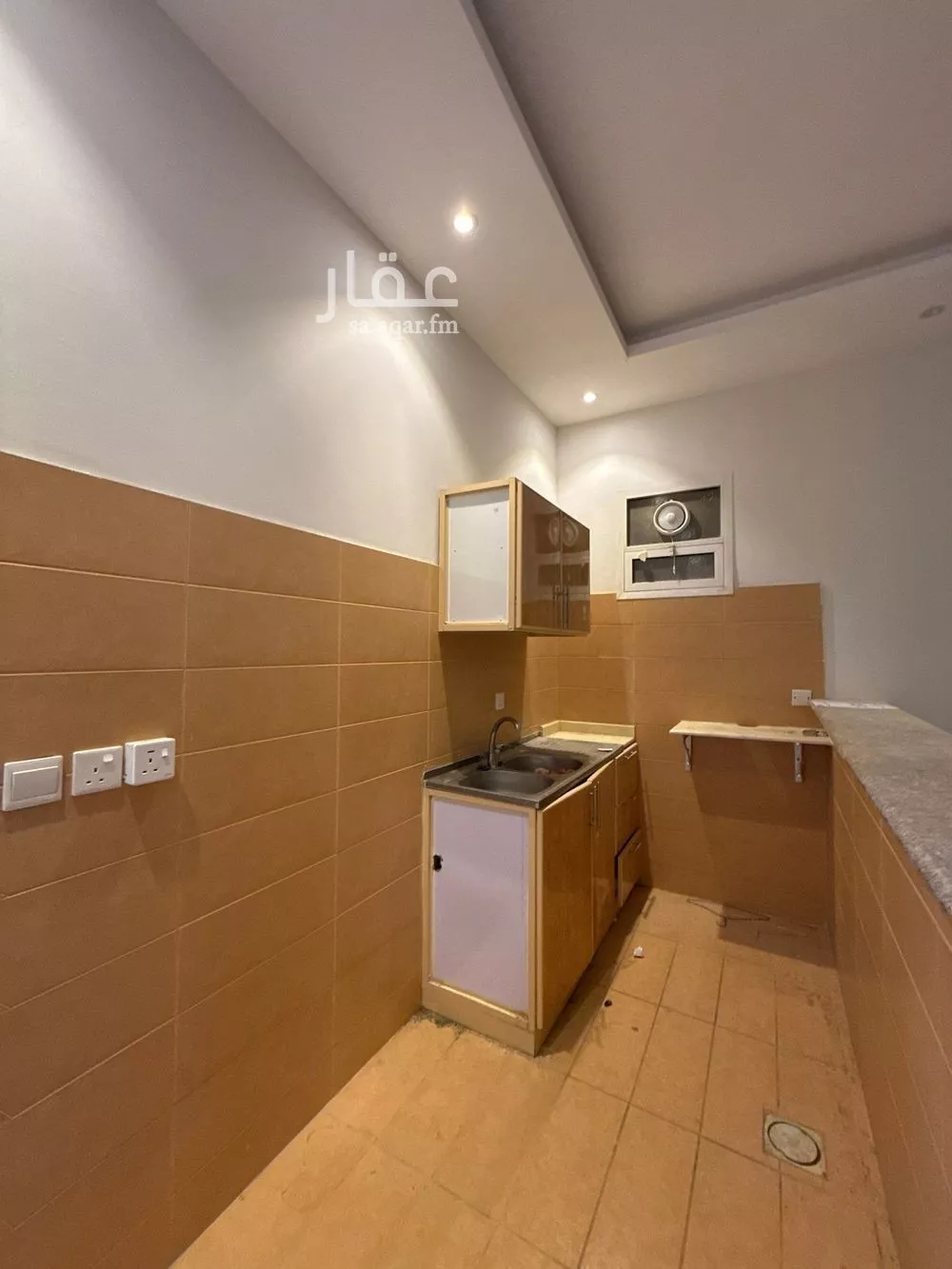 2 bedroom office in Al Qairawan, Riyadh 6