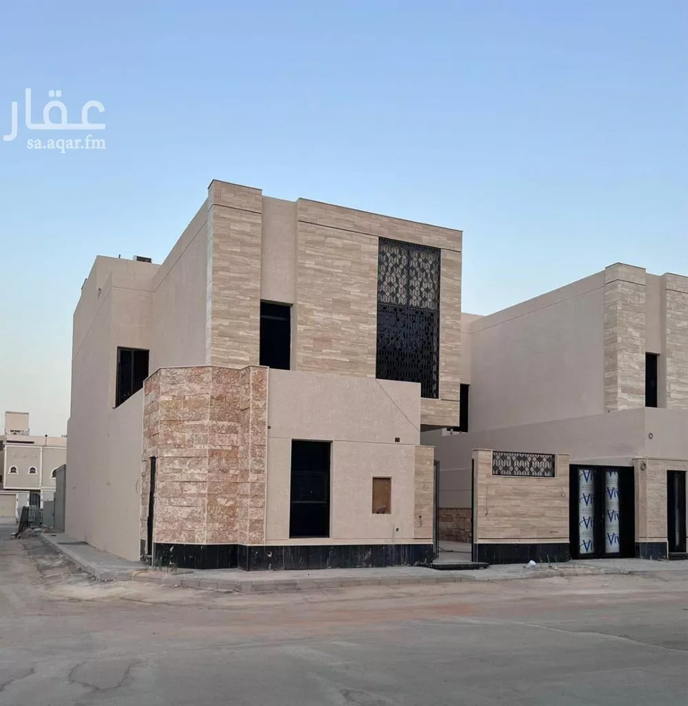 فيلا 6 غرف في المهدية 5