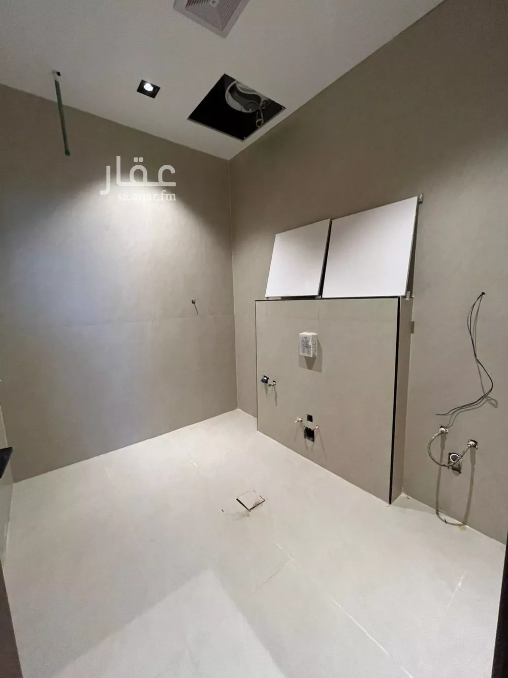 4 bedroom villa in Al Mahdiyyah, Riyadh 14