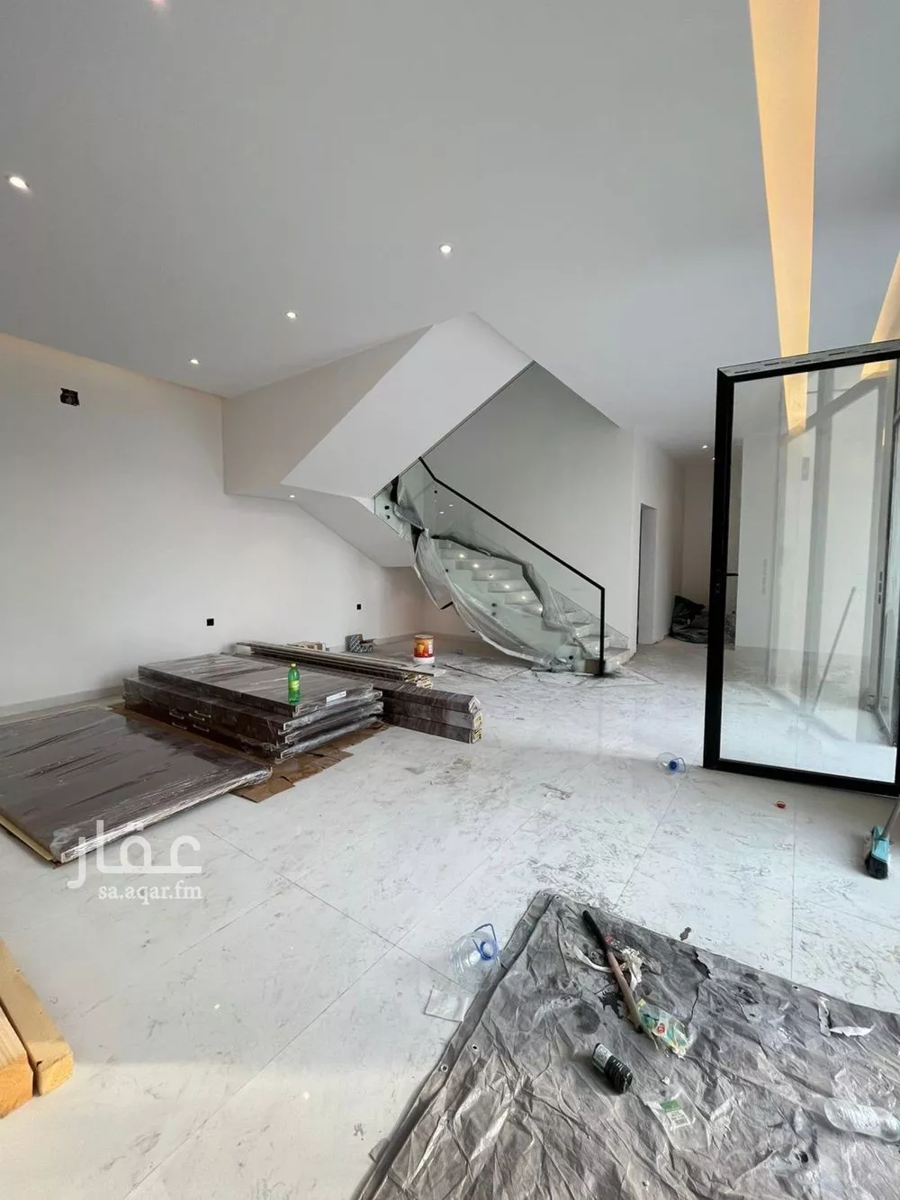 4 bedroom villa in Al Mahdiyyah 3