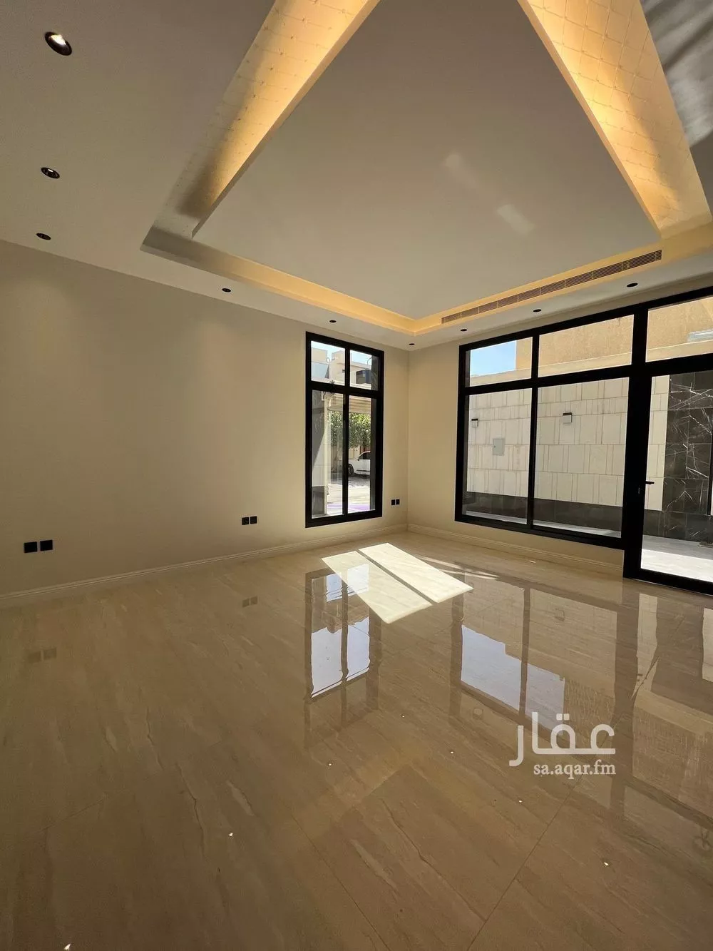 فيلا 4 غرف في النرجس 3