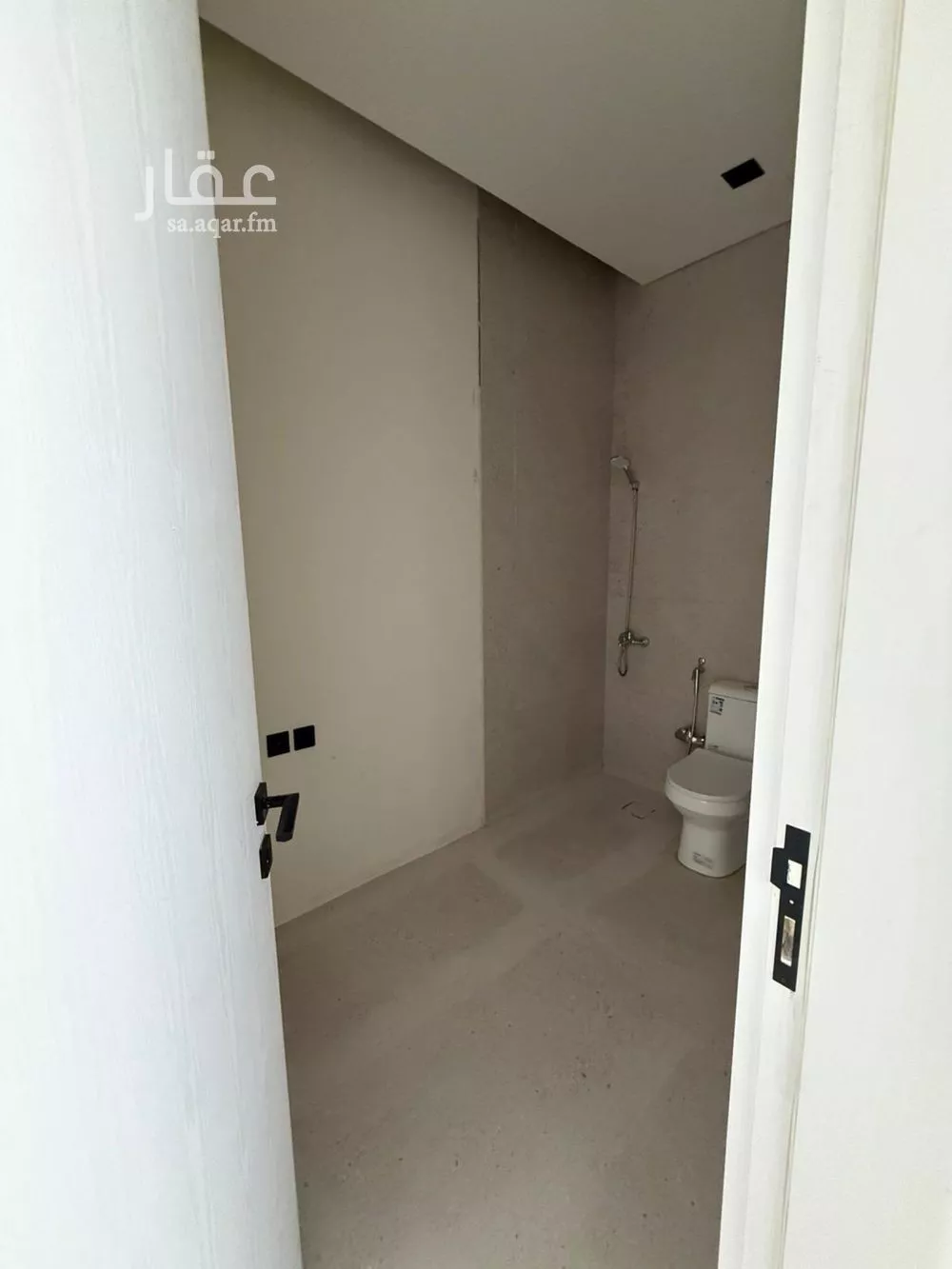 4 bedroom villa in Al Murooj, Riyadh 6