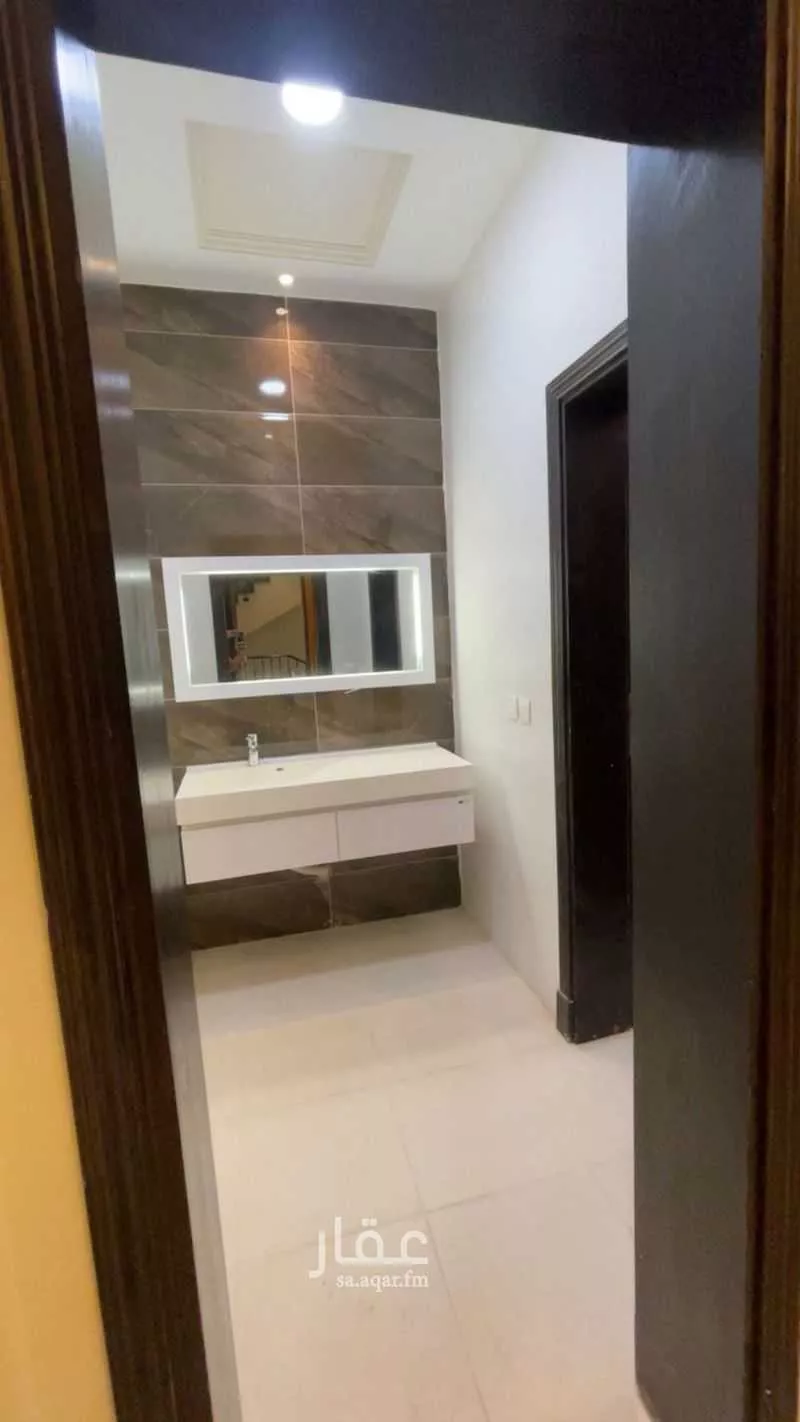 4 bedroom apartment in Al Yaqout, Jeddah 6