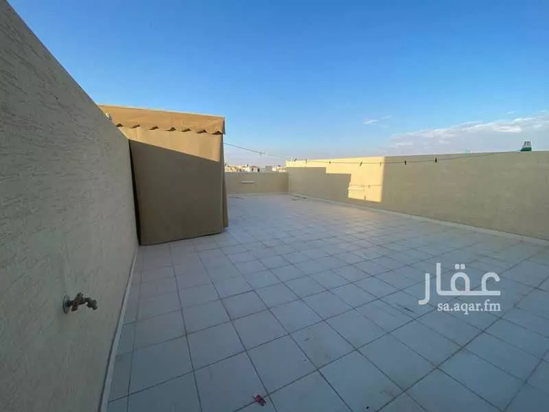 4 bedroom apartment in Irqah, Riyadh 12