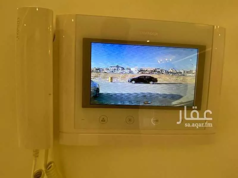 4 bedroom apartment in Irqah, Riyadh 9