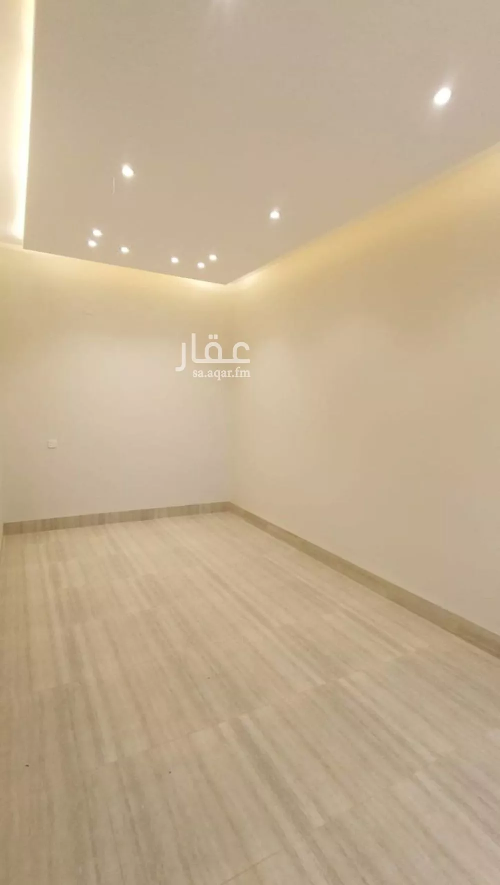 شقة 5 غرف في الرمال 5