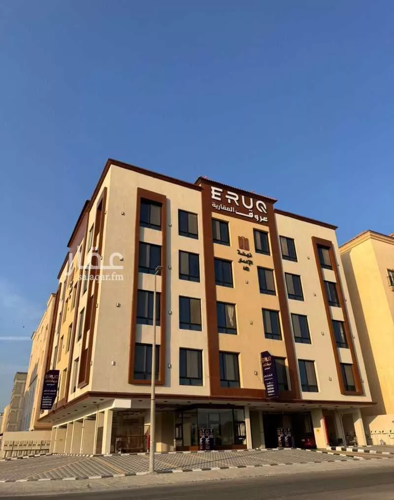 شقة 2 غرف في الحمرا 5