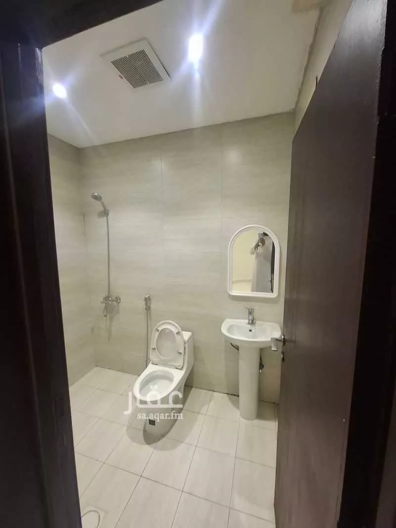 1 bedroom apartment in Dhahrat Laban 5