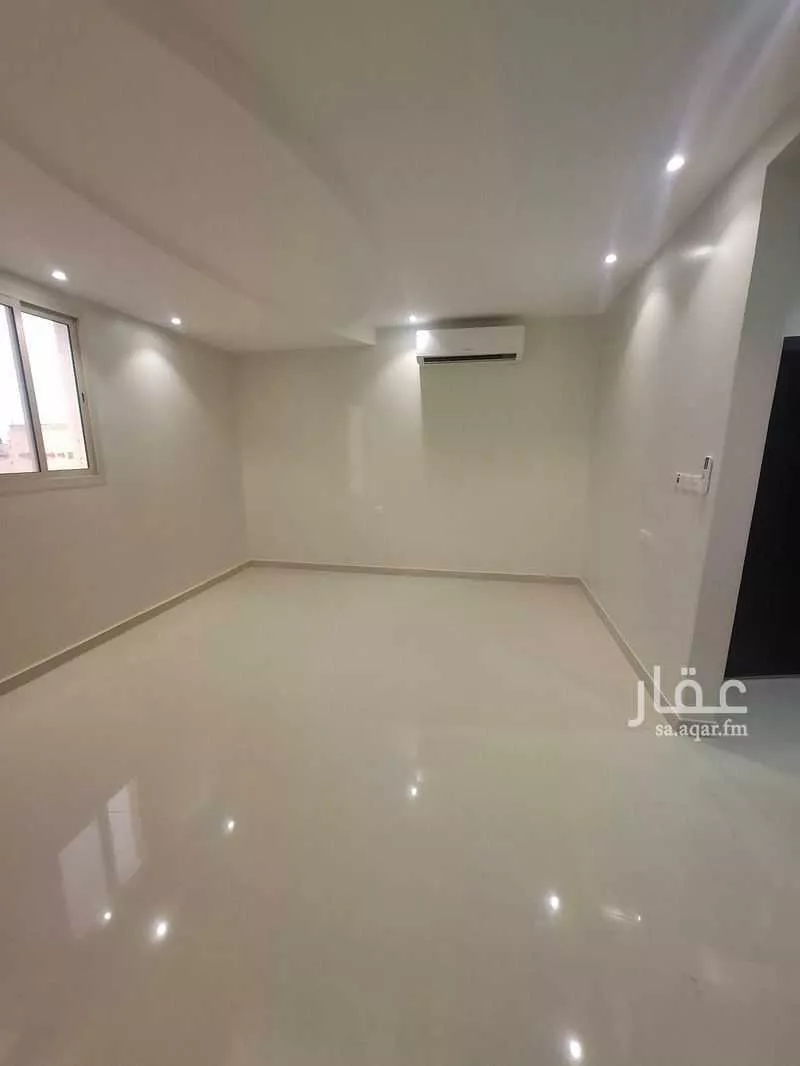 1 bedroom apartment in Dhahrat Laban 4