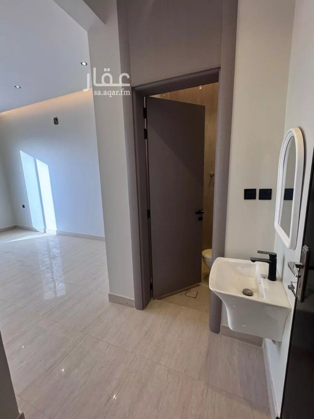 دور 3 غرف في الجنادرية 1