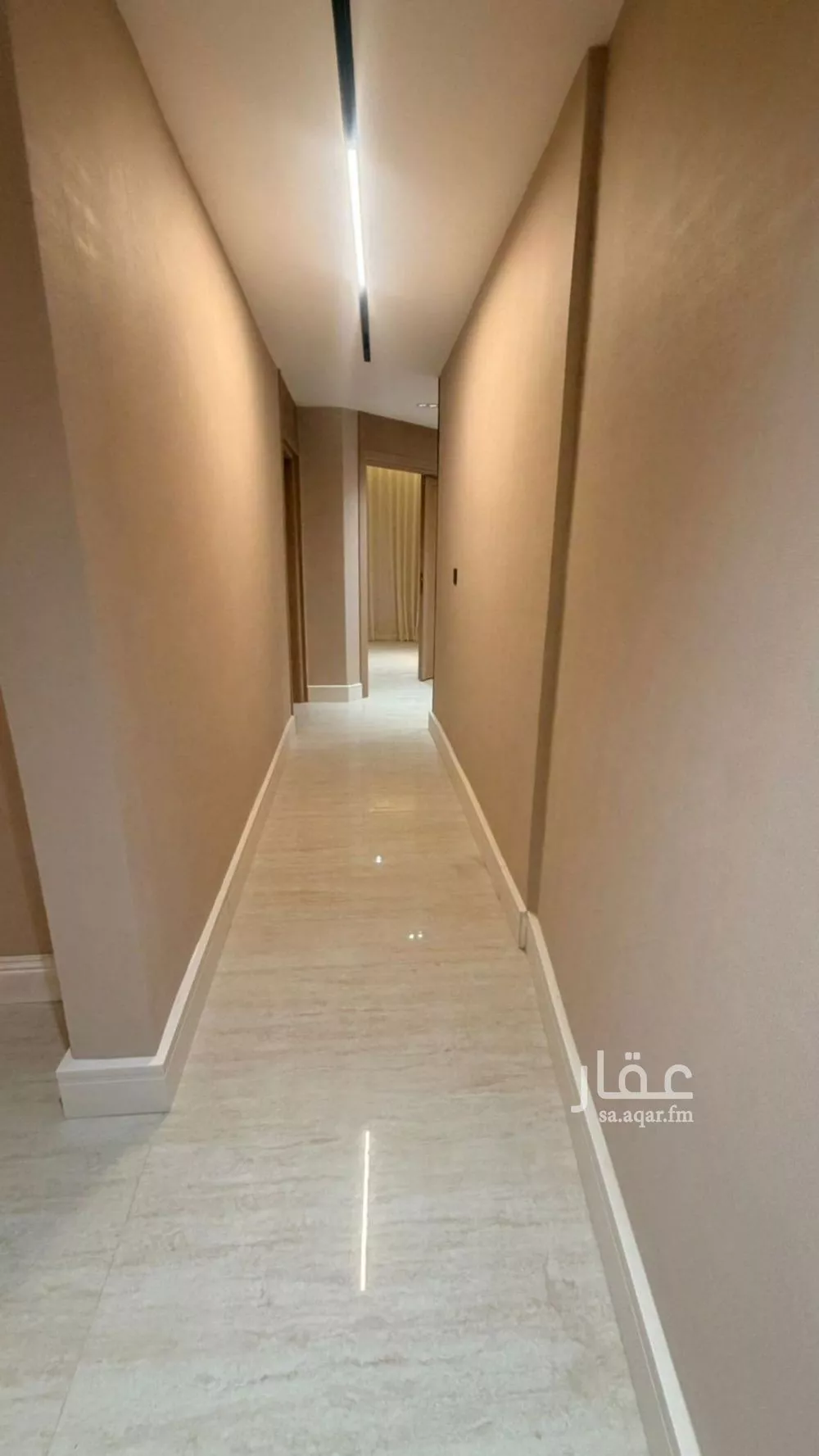 شقة 3 غرف في العقيق 2