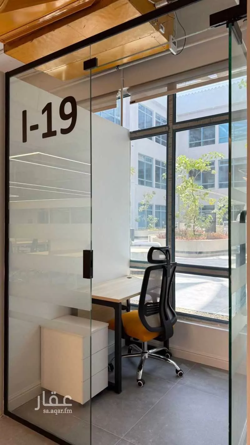 مكتب 5000 م² في الدريهمية 4