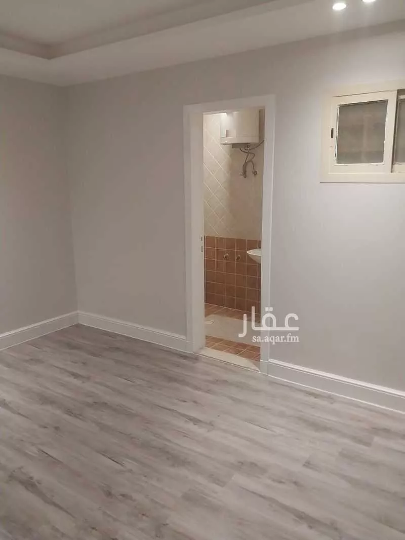 شقة 3 غرف في الملقا 5